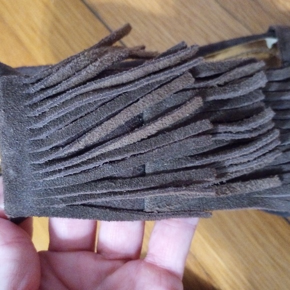 Fringe Heels - Picture 9 of 10